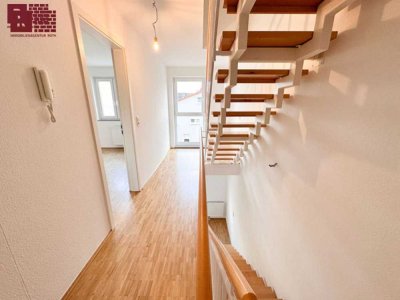 Soo viele Möglichkeiten: fast 200m² auf vier Ebenen + Garten + Garage für die ganze Familie