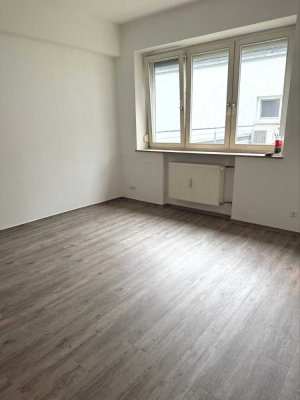 Super Studenten-WG-Zimmer - Nähe Bildungscampus!!!!