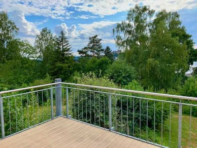 Ruhige, sonnige DHH - großer Garten, Schlossblick & Waldnähe in begehrter Lage von Privat