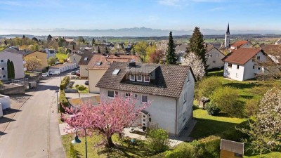 Platz für all Ihre Träume – Teilsaniertes Wohnhaus mit drei Einheiten im schönen Markdorf