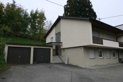 renovierungsbedürftige Doppelhaushälfte in Erbach