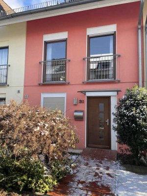 Großzügiges Wohnglück mit eigenem Garten: Ihr neues Zuhause in Karlsruhe Oberreut