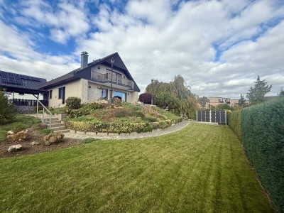 Freistehendes Einfamilienhaus mit Feldbergblick und 6 Zimmern in Waldems