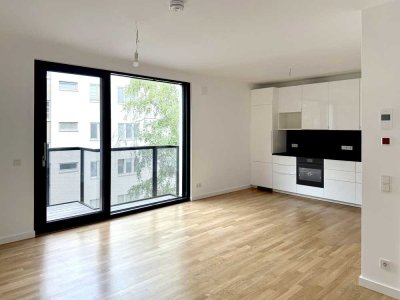 Erstbezug im Neubau: Helle 2-Zimmer-Wohnung mit Südbalkon - Nähe Maybachufer