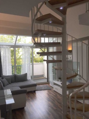 Vollausgestattete 2 Zi.-Maisonette *Provisionsfrei*, neu renoviert!