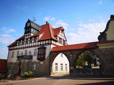 Preis verhandelbar - Ehemaliges Rathaus in Salzmünde