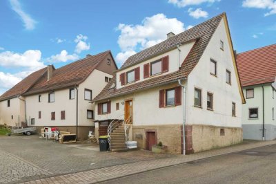 Platz für Natur, Ruhe und Gestaltung - Historisches Haus mit viel Potenzial!