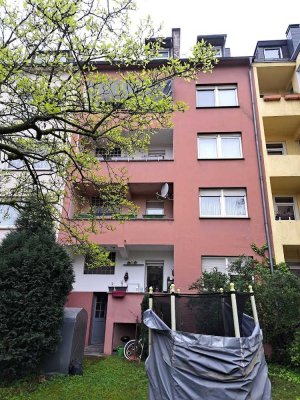 Schöne Dreizimmerwohnung mit Balkon