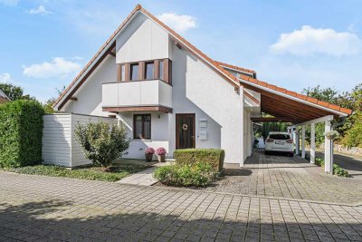 Das stilvolle Architektenhaus mit Wohlfühlgarantie und gepflegtem Garten