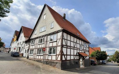 Attraktives, geräumiges Mehrfamilien-Fachwerkhaus in Wolfhagen