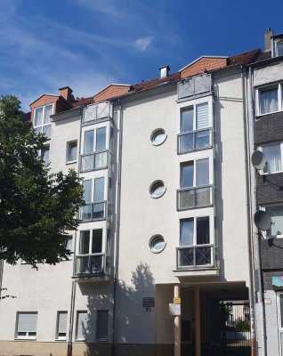 Gemütliches, sehr gut geschnittenes Apartment mit Süd-Balkon!!