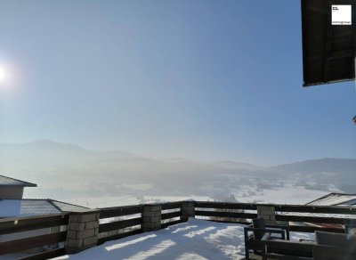 Charmante 3-Zimmer-Wohnung mit traumhaftem Berg- und Fernblick