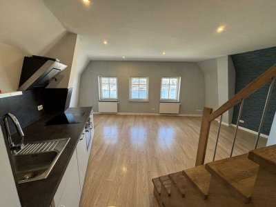 3-Zi Maisonette an der Untertrave mit Dachterrasse per sofort zu vermieten! Befristet für 3 Jahre.