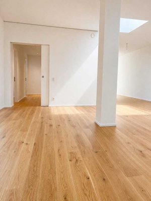 Seltene 140 m² in der HafenCity: loftartige 3-Zimmer-Wohnung mit 2 Bädern, Terrasse, EBK