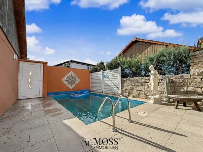 Reihenhaus der Extraklasse in Schallstadt/Mengen-Privater Rückzugsort mit Pool & Charme