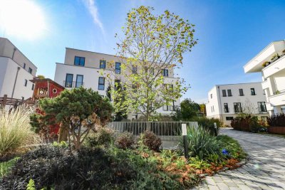Modernes Reihenhaus mit Dachstudio, großer Terrasse & Garten – stilvoll wohnen auf mehreren Ebenen