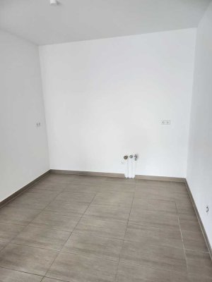Exklusive 2,5-Zimmer-EG-Wohnung mit gehobener Innenausstattung mit Terrasse in Baden-Baden