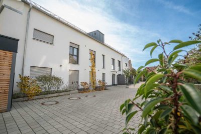 Moderne 3-Zimmer-Wohnung mit Garten