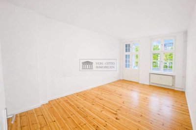 Sanierte 3-Zimmer-Altbauwohnung, 2 Balkone, Nähe Spree & Plänterwald