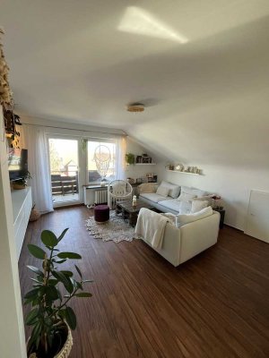 Eine schöne 2-Zimmer-Wohnung mit großem Balkon!