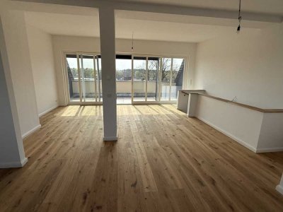 Exklusive 4-Raum-Penthouse-Wohnung mit luxuriöser Innenausstattung im Schloss Siethen
