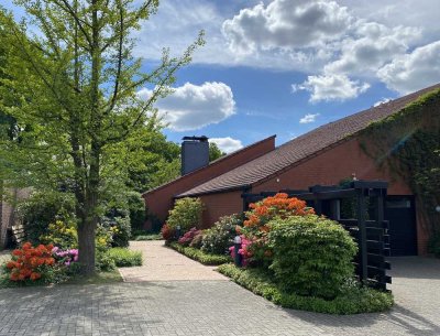 TOP gepflegtes und modernes Wohnhaus - mit ELW - auf großem Grundstück in ruhiger Lage