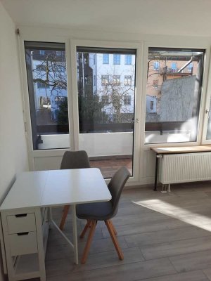 1-Zimmer-App. komplett saniert und möbliert im Herzen von Augsburg