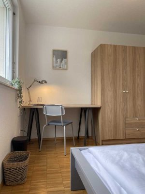 WG-Einzelzimmer möbliert im Erdgeschoss vorne links