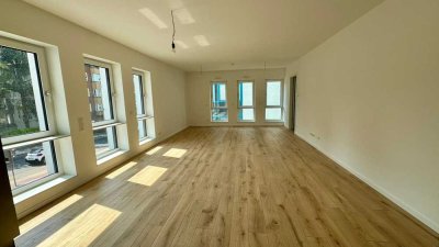 ERSTBEZUG! ABSOLUTE TOPLAGE*AUFZUG*2xENSUITE-BAD*GÄSTE-WC*BALKON*EBK