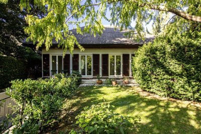 Familienheim mit Privatsphäre - Elegantes Wohnen in Harmonie mit der Natur