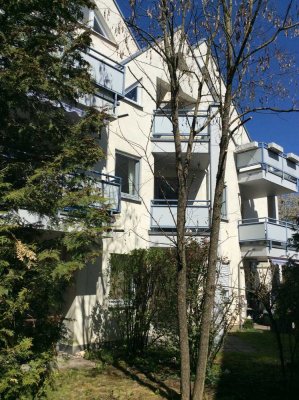Interessant für KAPITALANLEGER - Sonnige SINGLE-DG-Wohnung m. Balkon, kleiner EBK, Tiefgarage. HSM