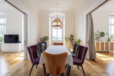 !!Leben am Main!! Einzigartige Altbauwohnung in denkmalgeschütztem Objekt frei ab 01.07.2026