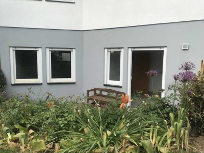 Schöne 1-Zimmer-Wohnung mit Terrasse und Einbauküche in Bad Nauheim-Steinfurth