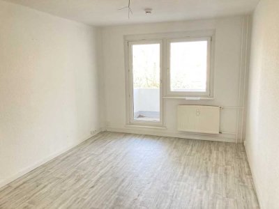 1-Raum-Wohnung mit Balkon...!