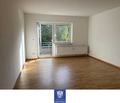 Perfekte Wohnung mit Wohlfühlcharakter, schönem Balkon und Tageslichtbad!