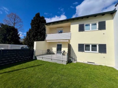 Schöne, voll möblierte 2-ZKB Wohnung mit Stellplatz