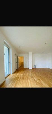 Neue Wohnung in Berlin/Schönefeld mit Einbau Küche