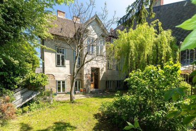 Historische Villa Baden Ruhelage + Zentrumsnähe | VKP: 740.000€ aufgrund hoher Renovierungskosten
