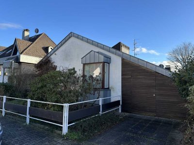 Geräumiges und gepflegtes Einfamilien-Architektenhaus mit separat zugänglicher Wohneinheit