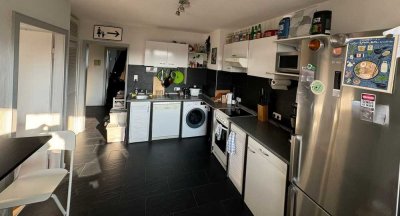 Helle 3-Zimmer-Wohnung mit Balkon in Aachen-Mitte, direkt an der Hauptbahnhof!