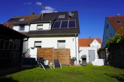 Renovierte Doppelhaushäflte in Wendlingen