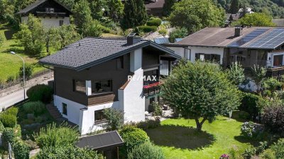 Stilvolles Wohnhaus in bester Sonnenlage nahe der Stadt