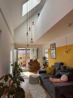Untermiete ca. 01.06.- 01.10. - Stilvolle, möblierte Maisonette-Wohnung