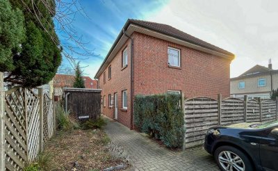 Vermietete Doppelhaushälfte mit Garten, Balkon und viel Potenzial in Kreyenbrück zu verkaufen!