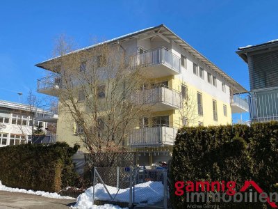 Lichtdurchflutete und gut aufgeteilte Dreizimmerwohnung in Viktring