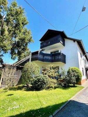 Freundliches und sehr gepflegtes Einfamilienhaus mit Scheune, hübschem Garten, in Misselberg