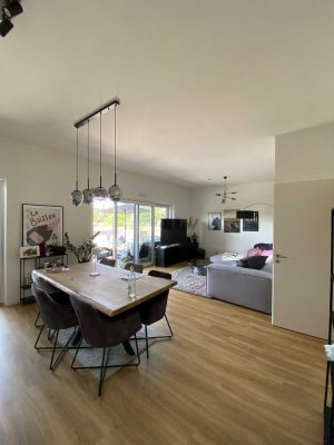 Moderner Neubau: 3-Zimmer-Penthouse mit Dachterrasse