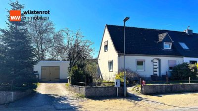 Großzügiges Grundstück mit Entwicklungspotenzial – kleine Doppelhaushälfte in Lübeck-Kücknitz
