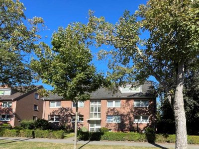 Sanierte 2 2/2-Zimmer-Wohnung in gepflegter Elmshorner Wohnlage
