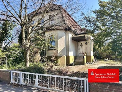 Einfamilienhaus mit großem Grundstück in zentraler Lage von Brackwede